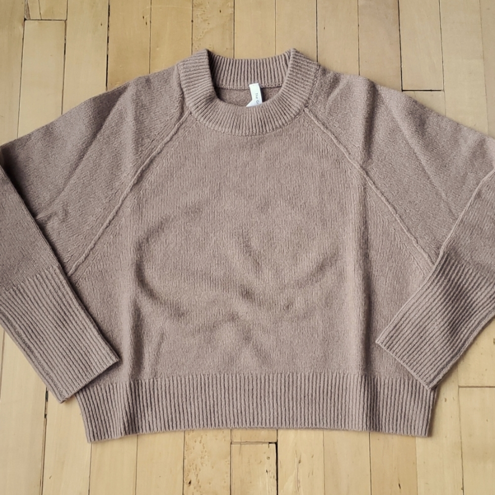 Aritzia Babaton The Group Cashmere Sweater Sz XS